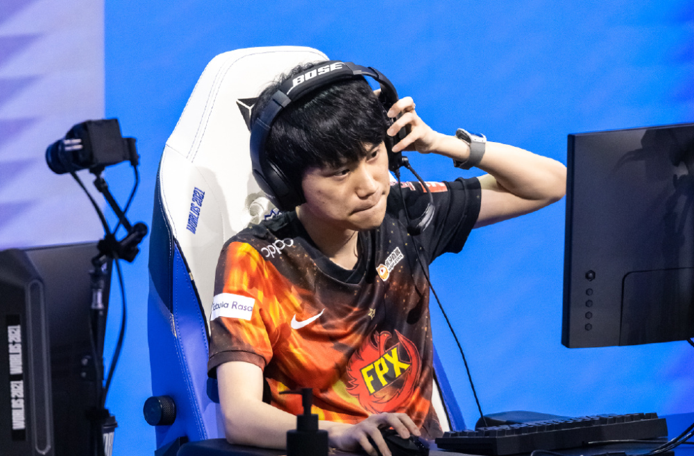 FPX力克GEN,SwordArt绝境逆转的简单介绍 FPX力克GEN,SwordArt绝境逆转的简单介绍