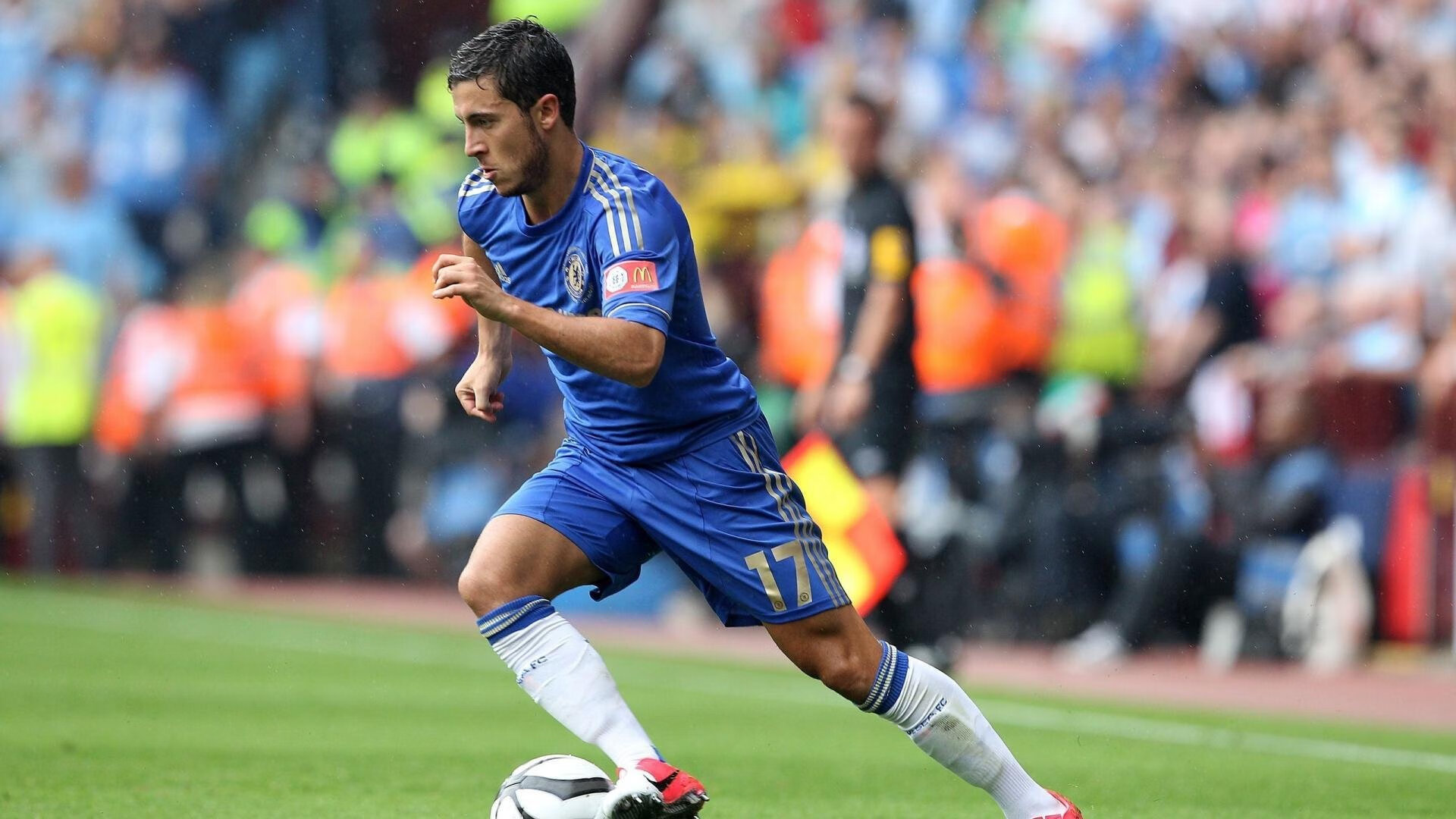 当代张伯伦!恩比德轰59+20+7帽打崩魔术,赛后评分区彻底炸了